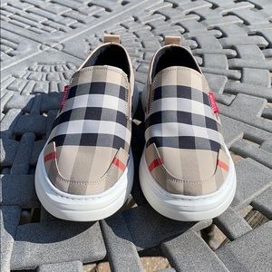 Fashion Brand Slip Ons